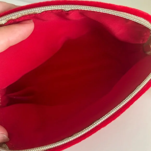 SOLD- Dior Beauty Bag - Picture 2 of 4